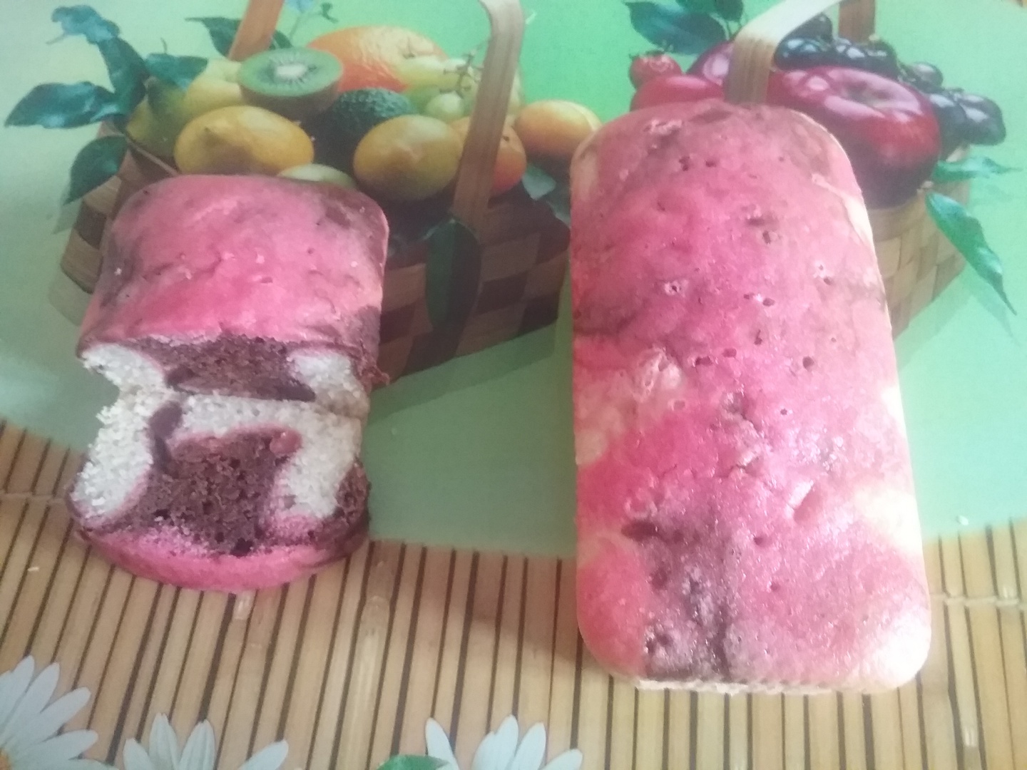 Chec de post in trei culori