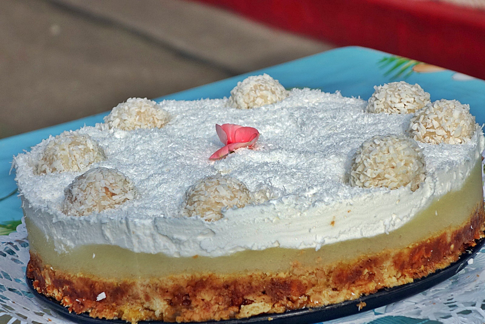 Tort Raffaello cu blat de krantz