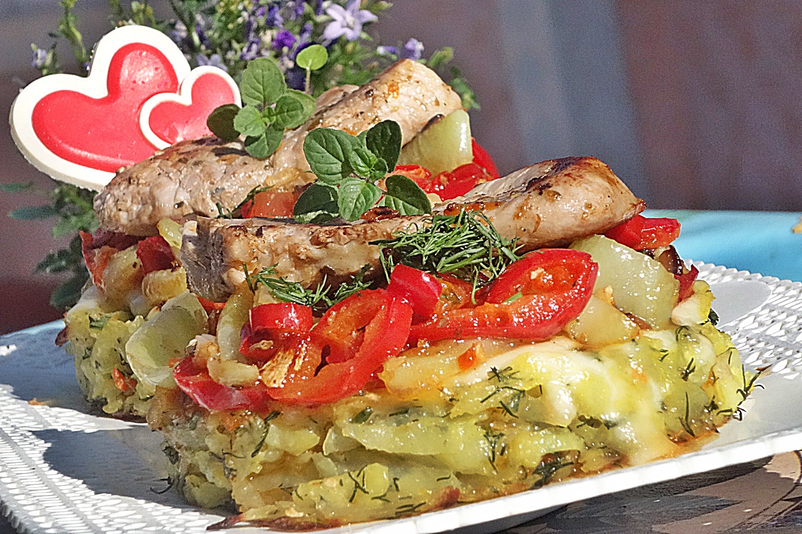 Turtite din cartofi cu legume sotate si muschiulet de porc