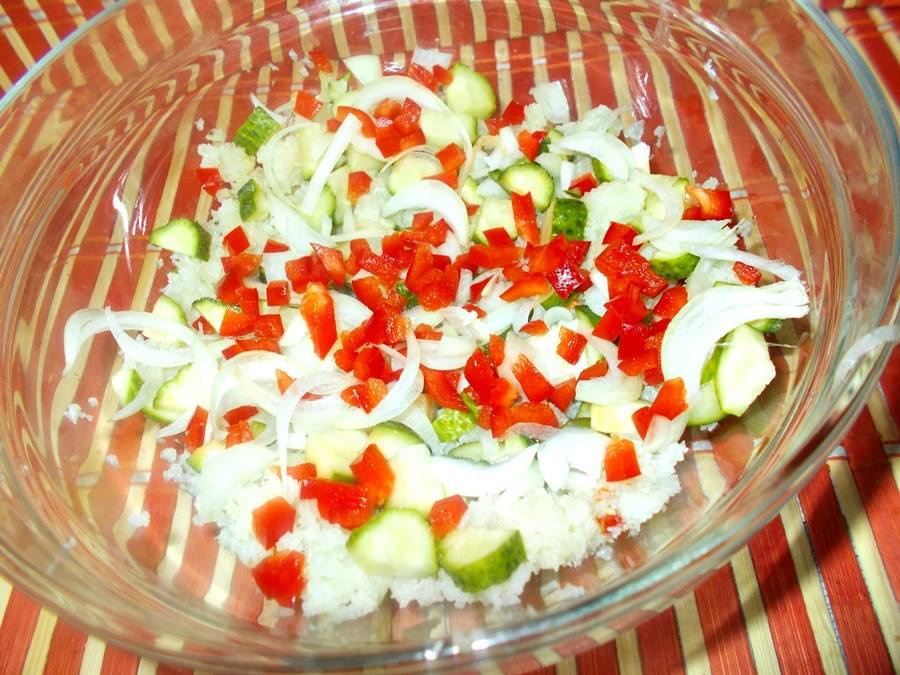 Salata Tabouleh cu conopida