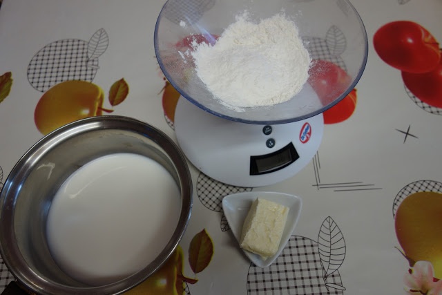 Tort Profiterol in ciocolata