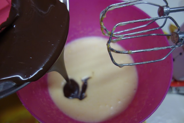 Tort Profiterol in ciocolata
