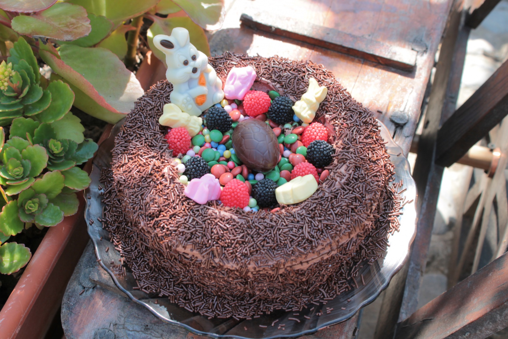 Tort cuib surpriza pentru Iepuras