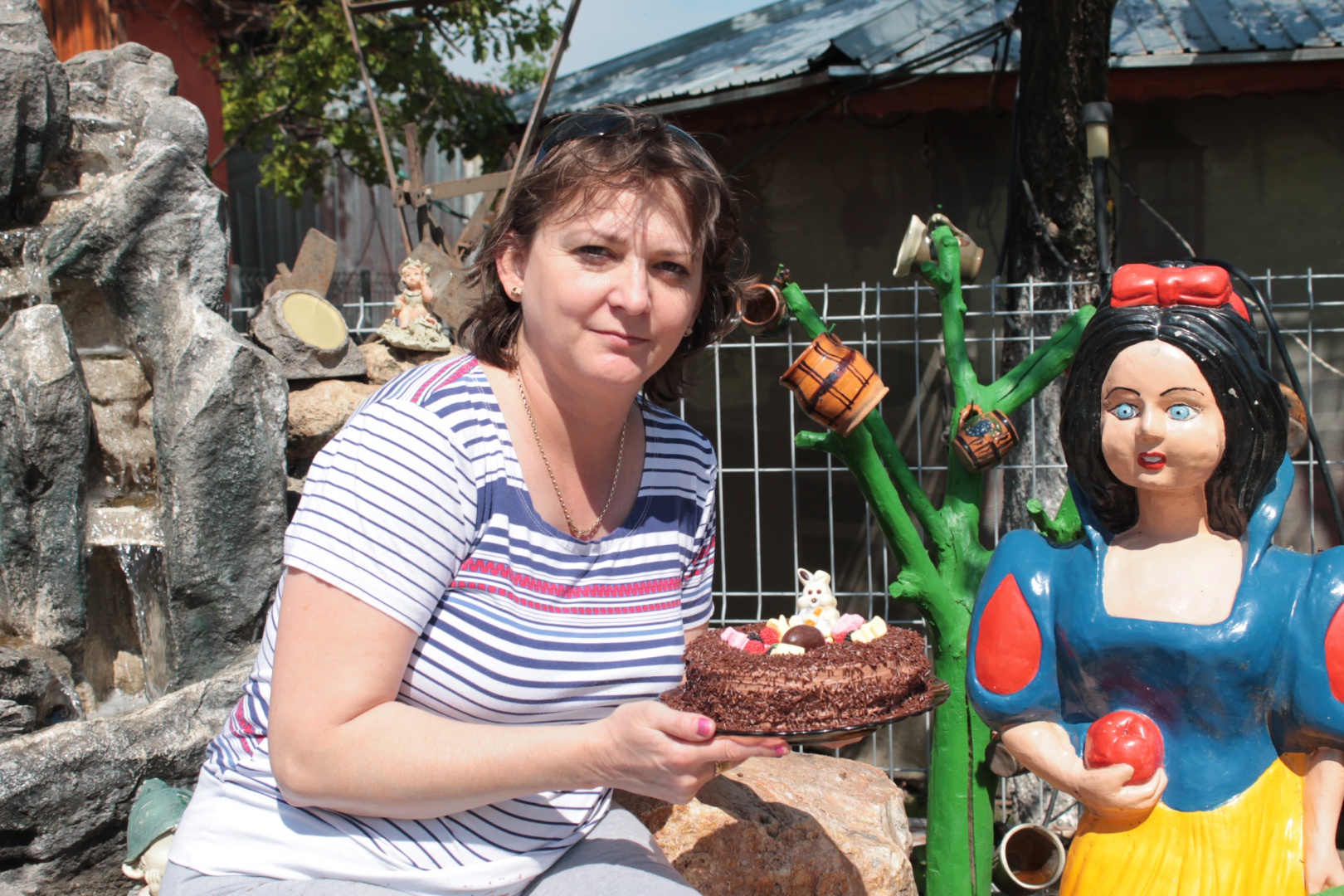 Tort cuib surpriza pentru Iepuras