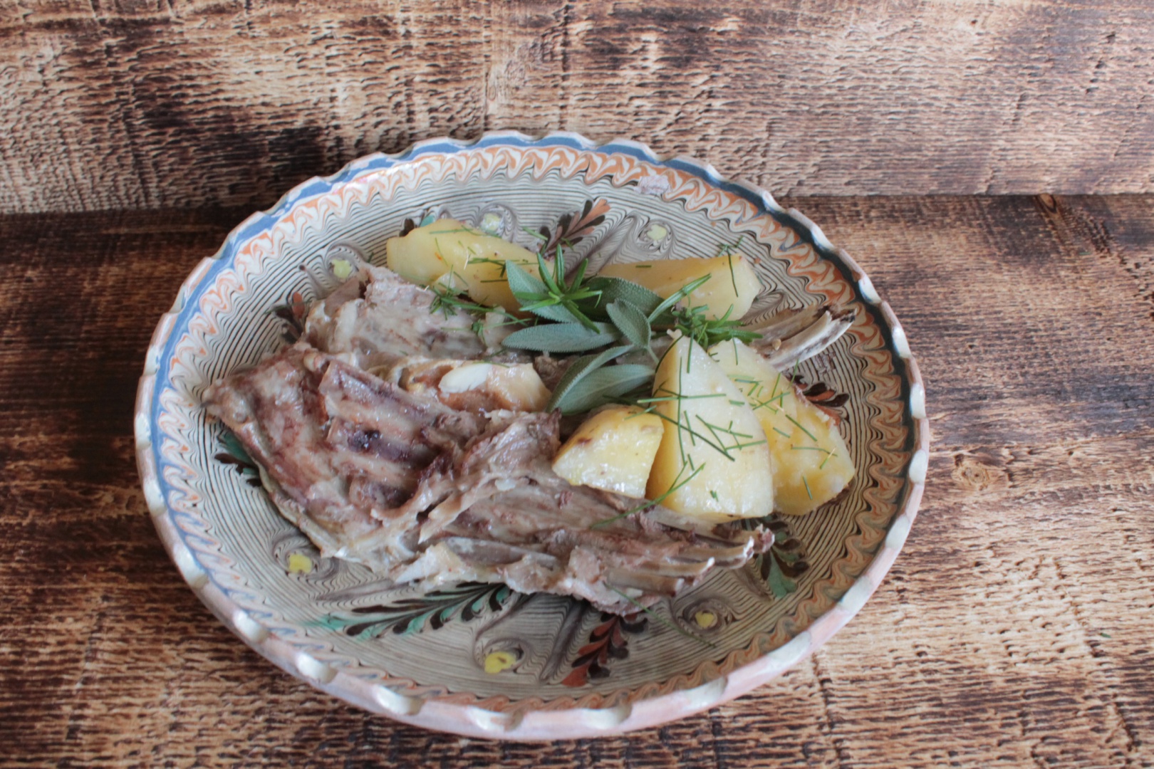 Coaste de miel cu legume la CrockPot