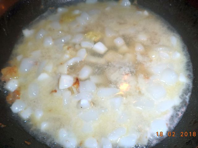 Bruschete inimioare si fluturasi cu calamari si ghimbir