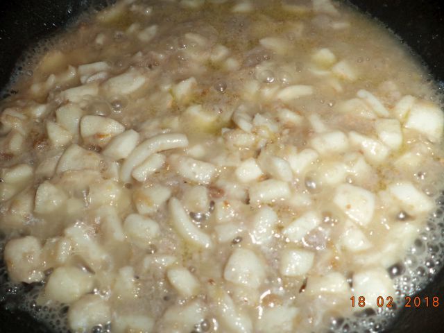 Bruschete inimioare si fluturasi cu calamari si ghimbir