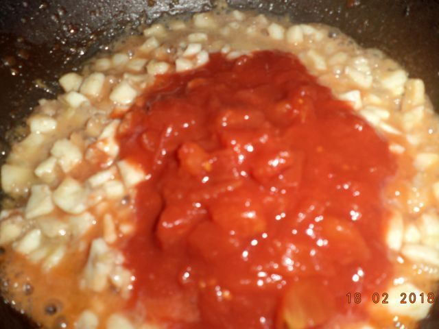 Bruschete inimioare si fluturasi cu calamari si ghimbir