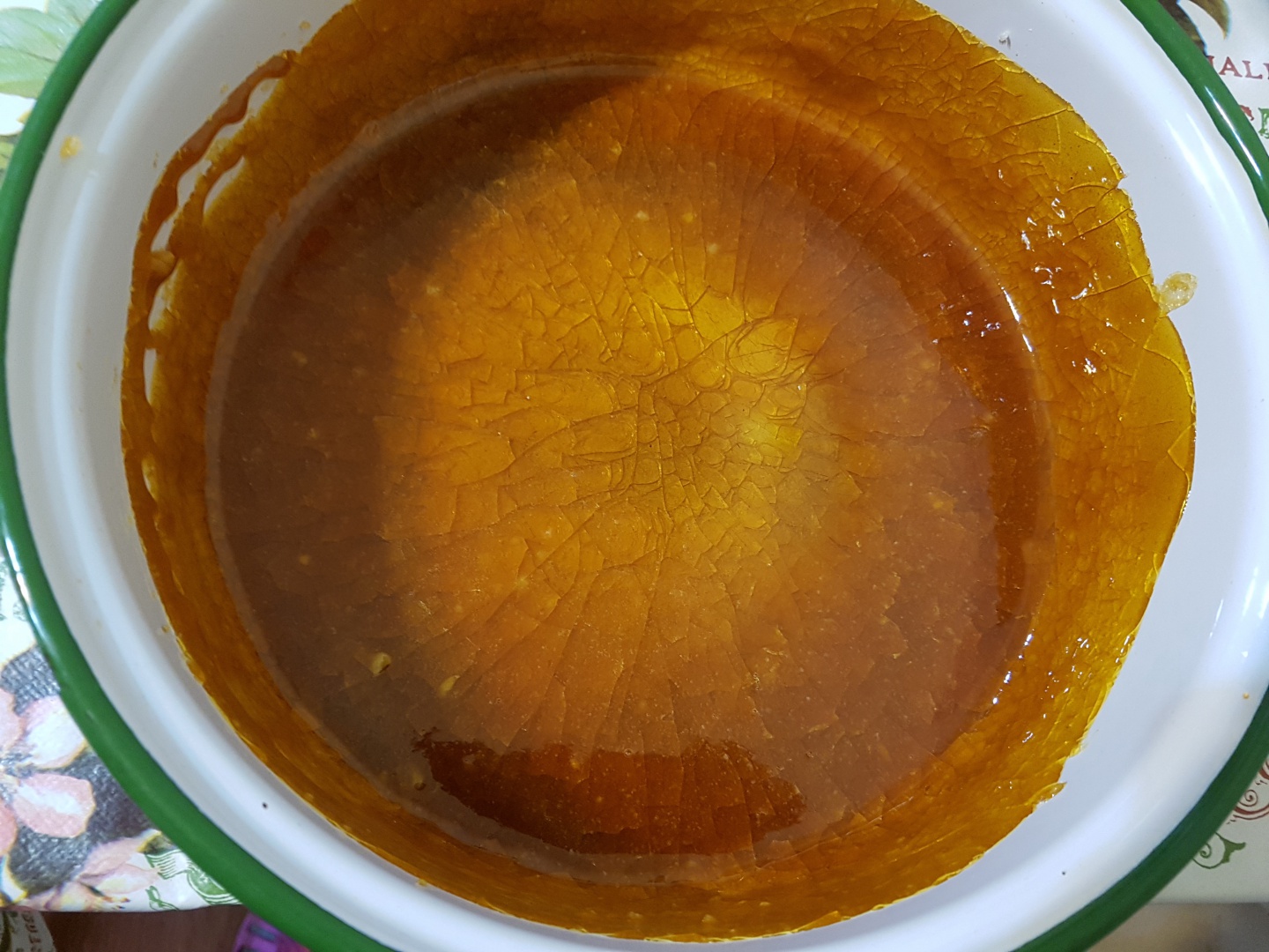 Tarta cu mere caramelizate si frisca