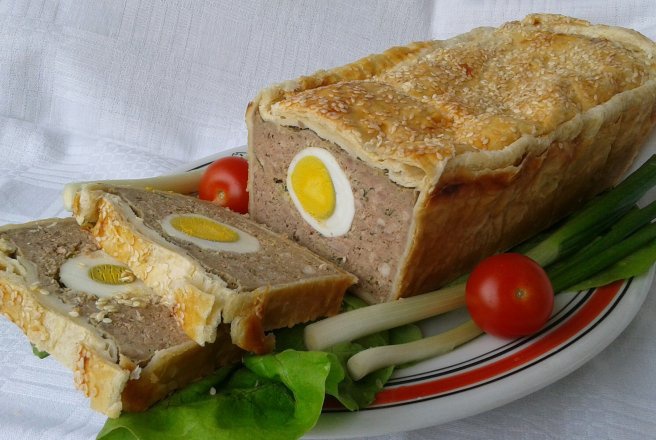 Drob de pui in aluat de foietaj – reteta simpla si savuroasa