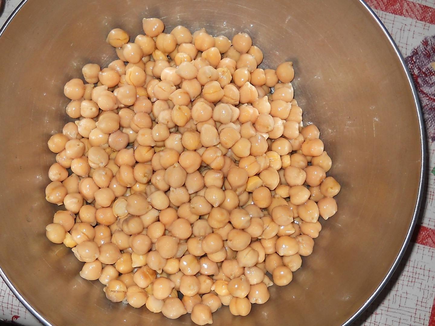 Rulouri cu crema de naut