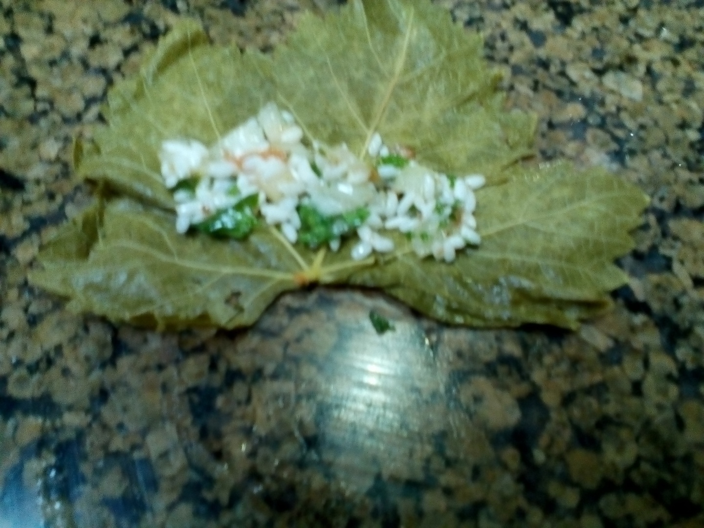 Sarmalute in foi de vita cu orez si legume yalangi (arabesti)