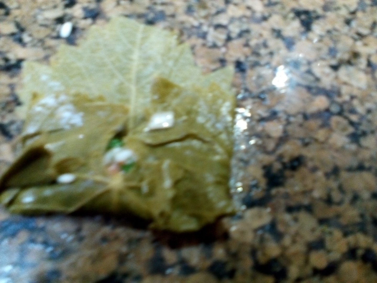 Sarmalute in foi de vita cu orez si legume yalangi (arabesti)