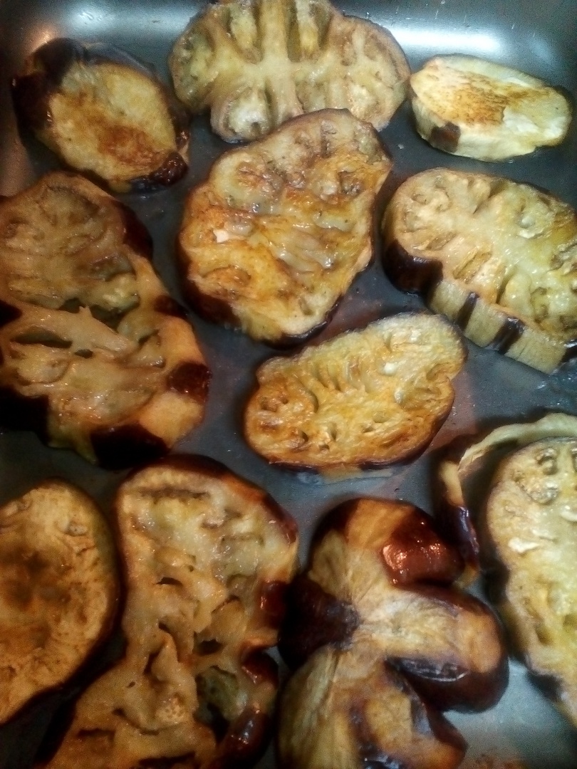 Vinete  la cuptor, cu garnitura de orez si legume