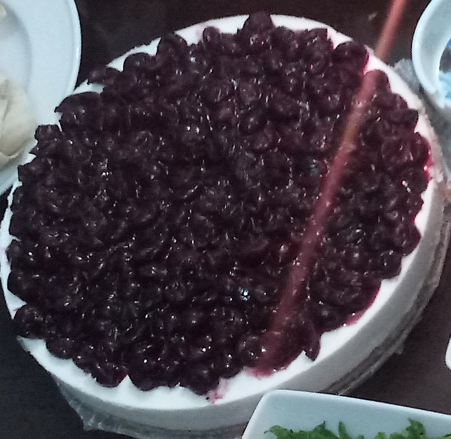 Cheesecake cu visine la rece (fara coacere)