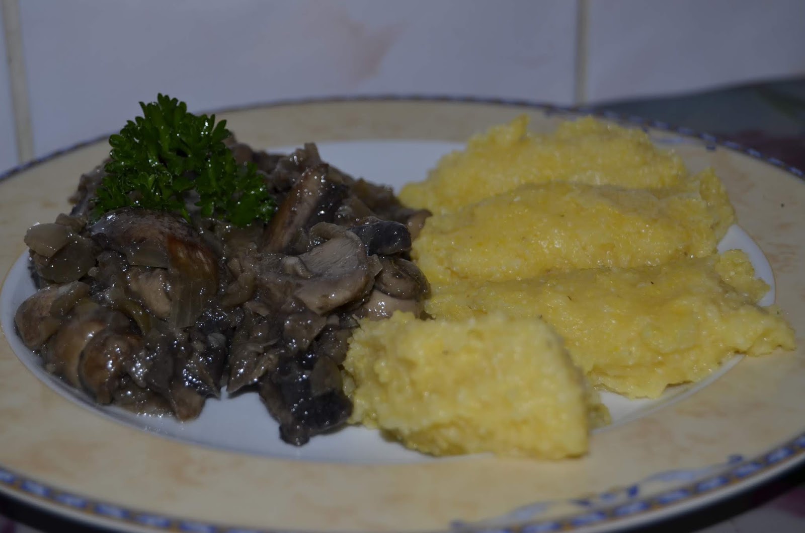 Ciuperci cu usturoi-reteta de post