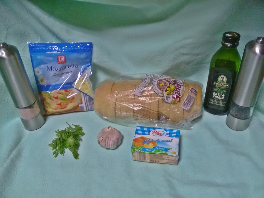 Sandwich cald cu cascaval