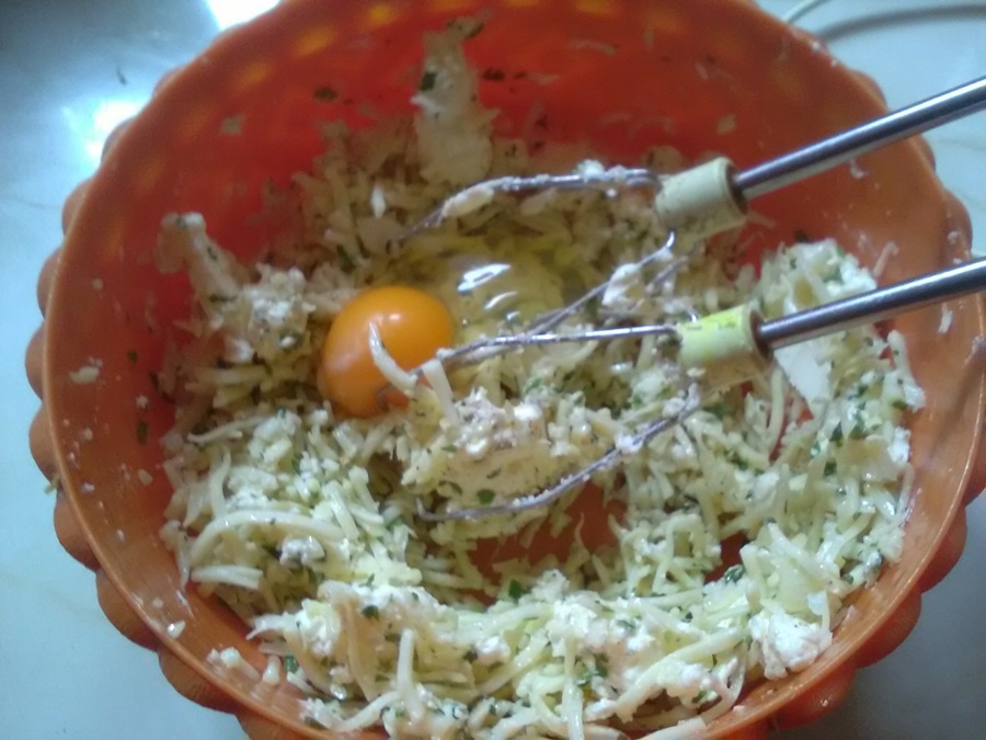 Sandwich cald cu cascaval