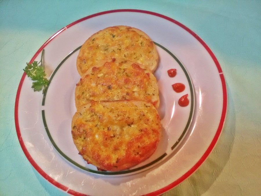 Sandwich cald cu cascaval