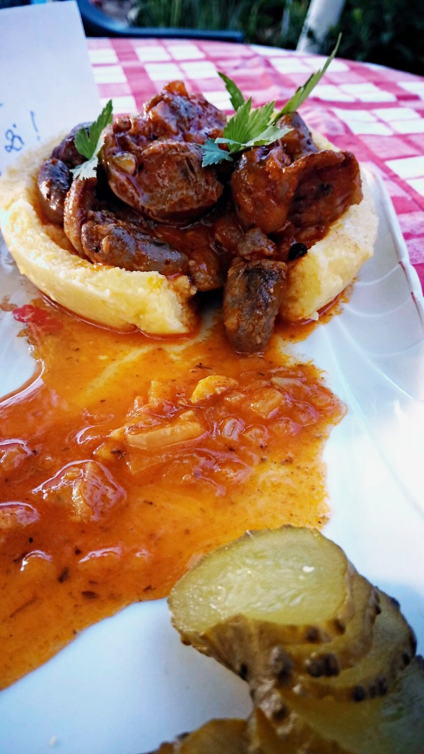 Tocanita de inimi si pipote de pui