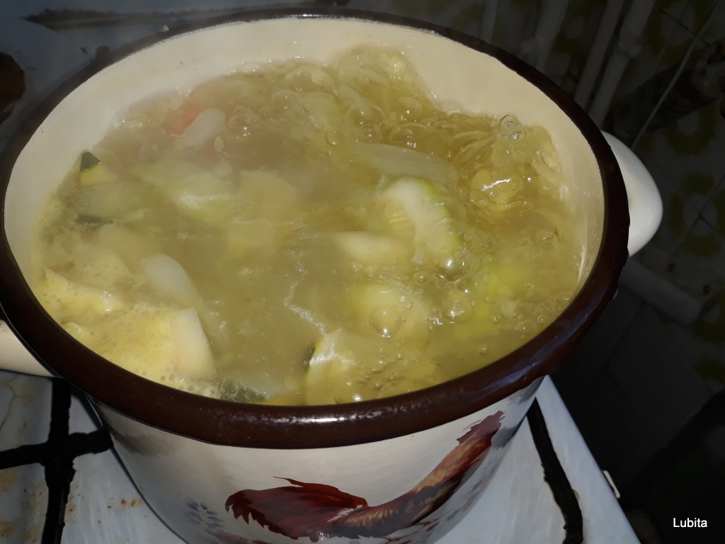 Supa crema de dovlecei