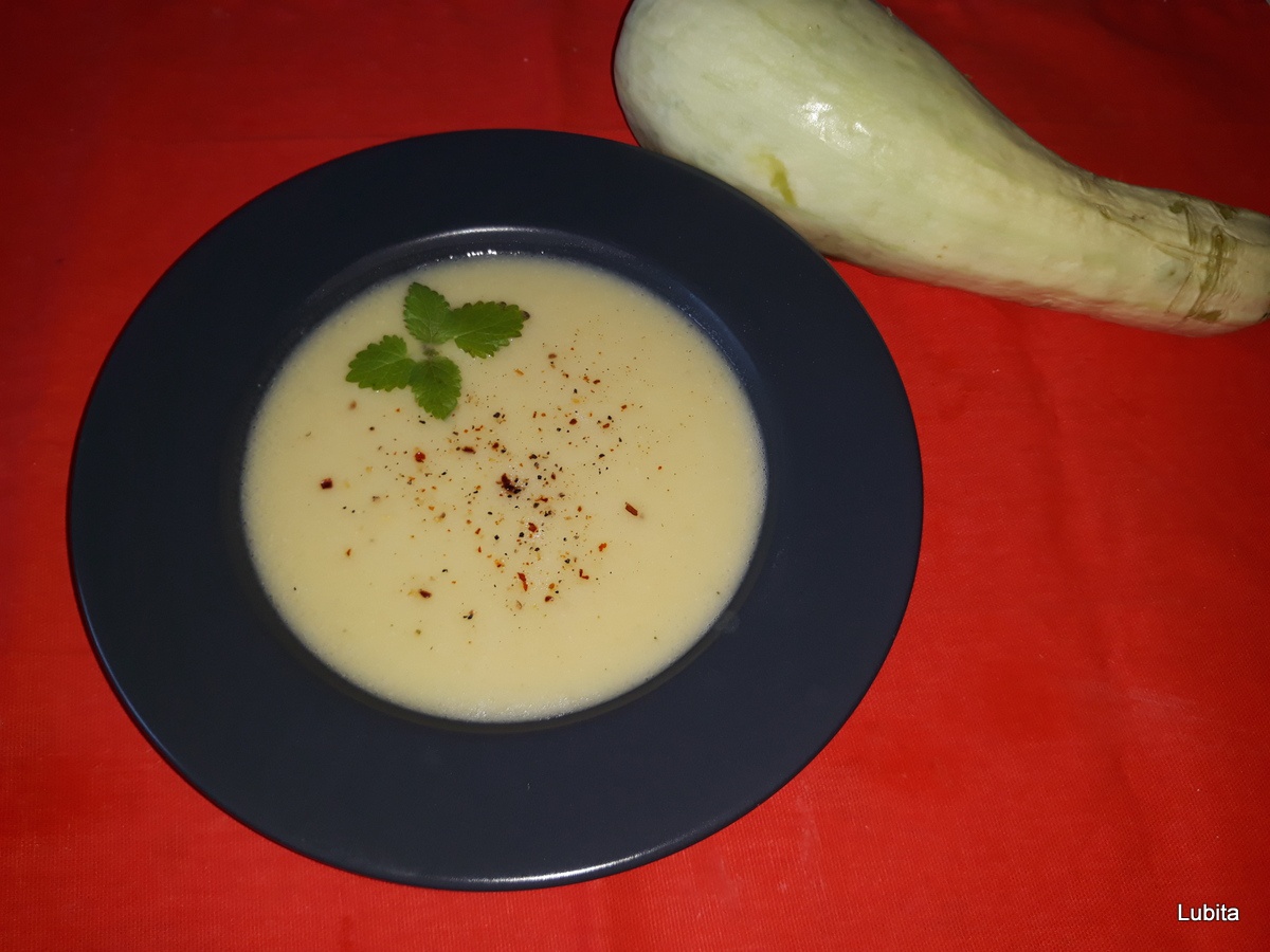 Supa crema de dovlecei