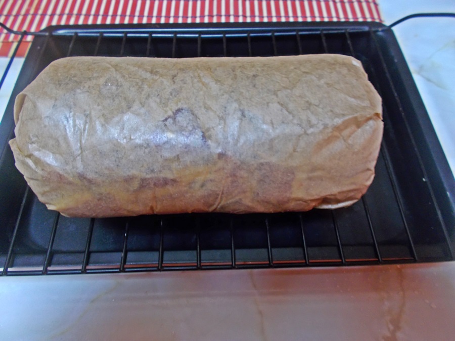 Cotlet de porc in aluat, cu varza si cartofi