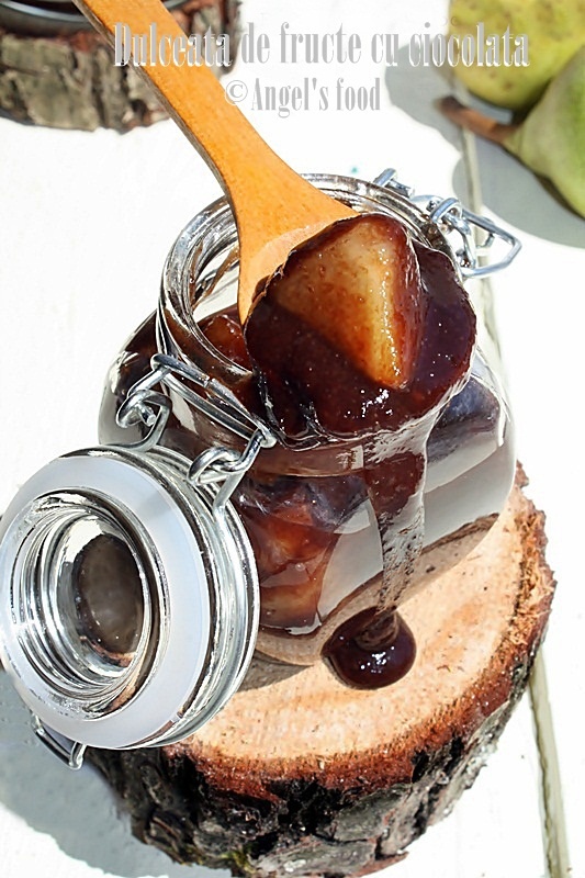 Dulceata de fructe cu ciocolata