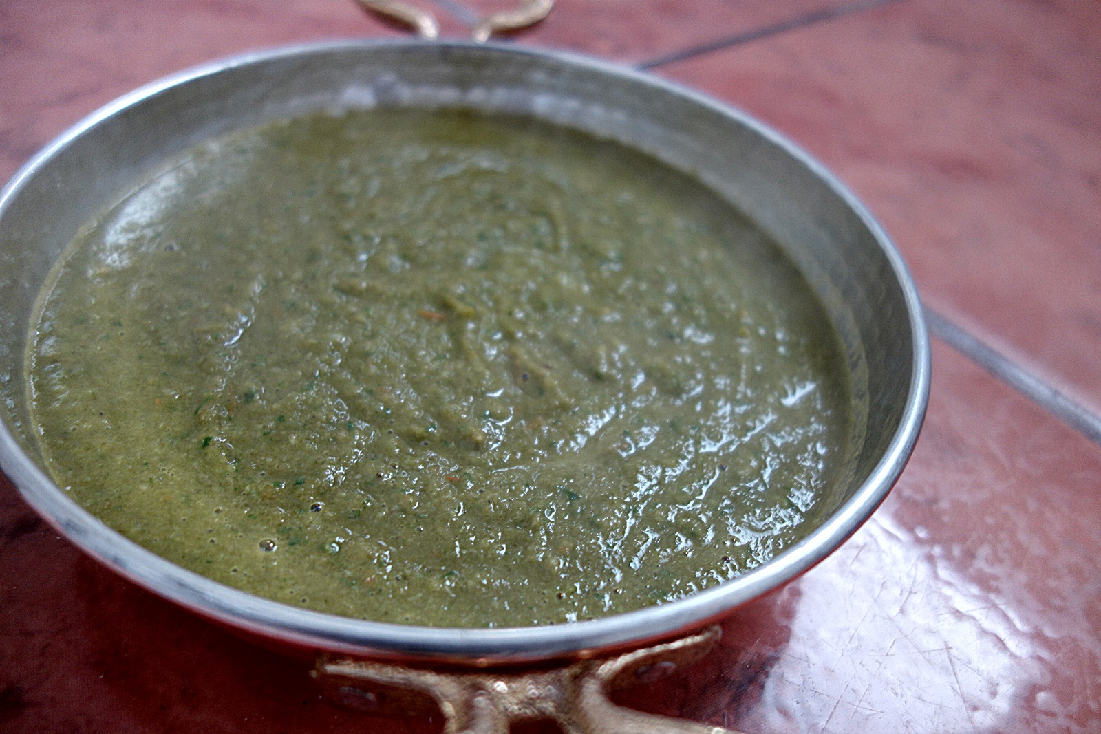 Supa crema de fasole pastai, cu spanac si afumatura