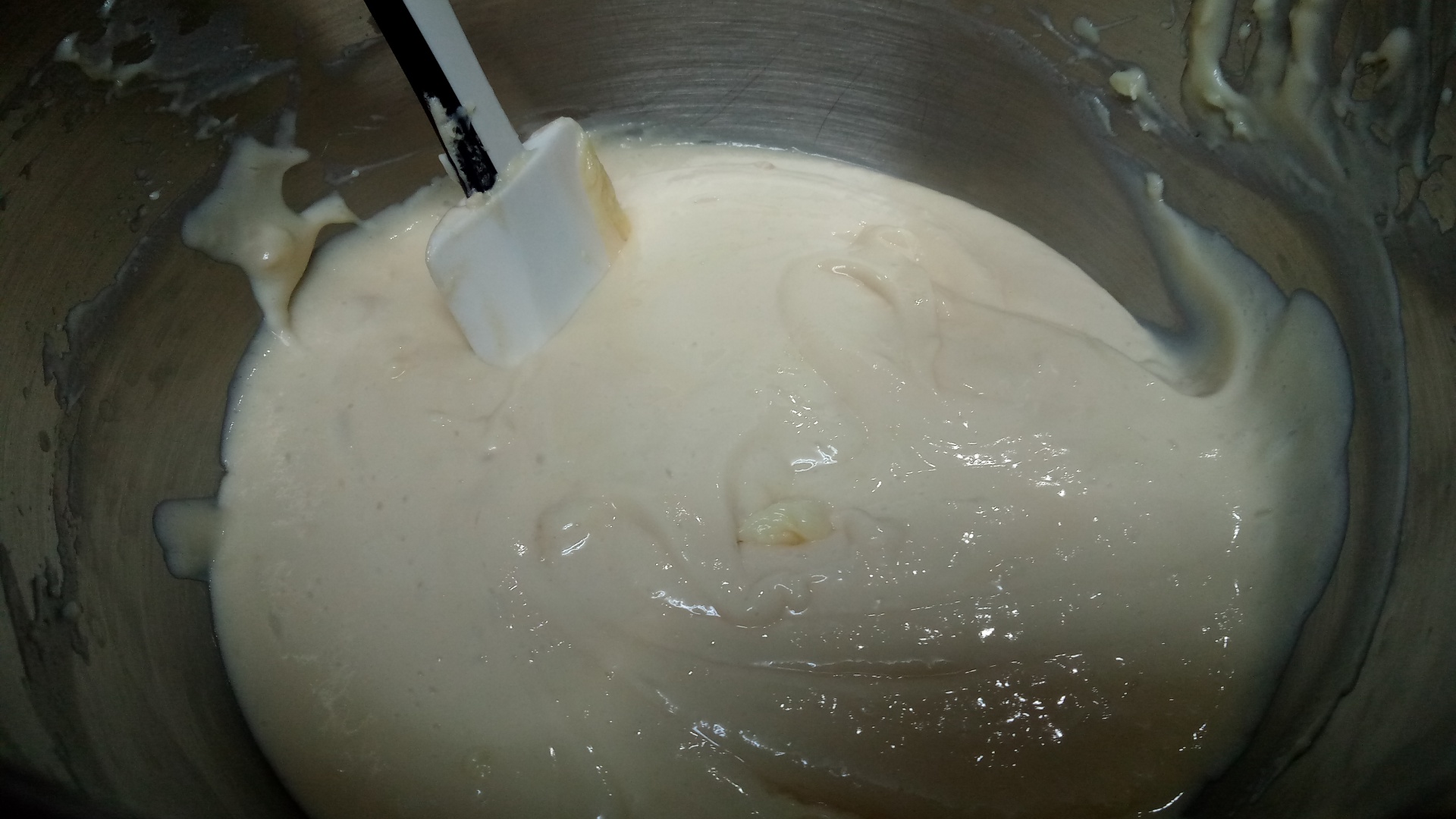 Tort tiramisu cu biscuiti digestivi si nutella