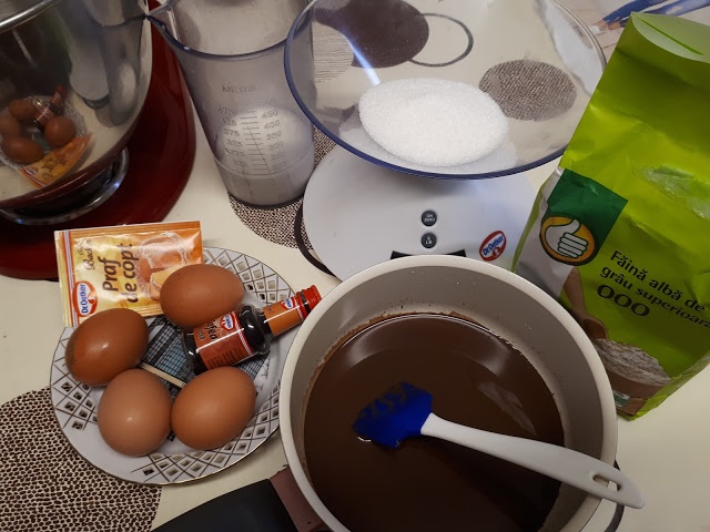 Cupcake cu ciocolata si cafea