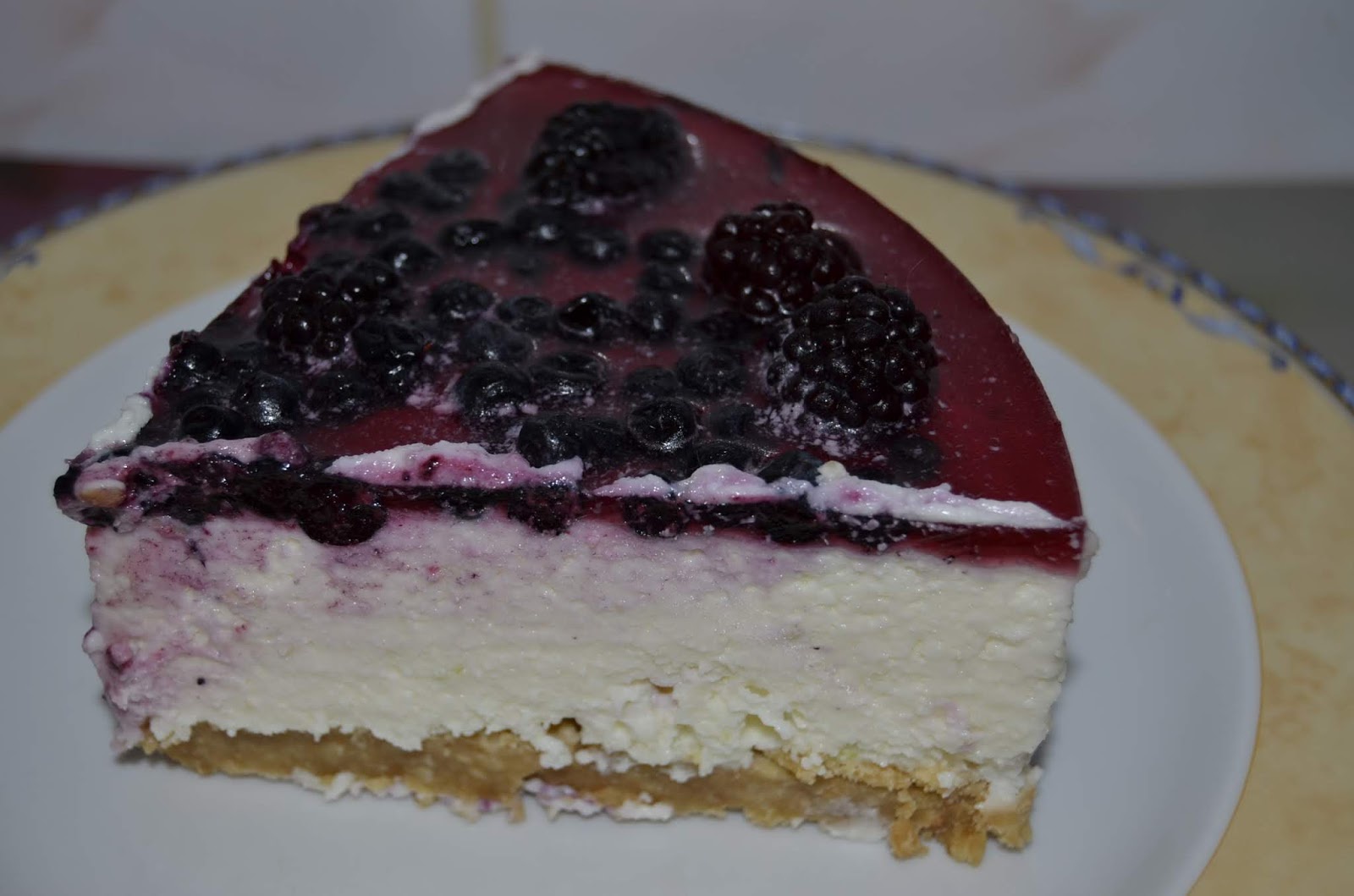 Cheesecake cu fructe de padure