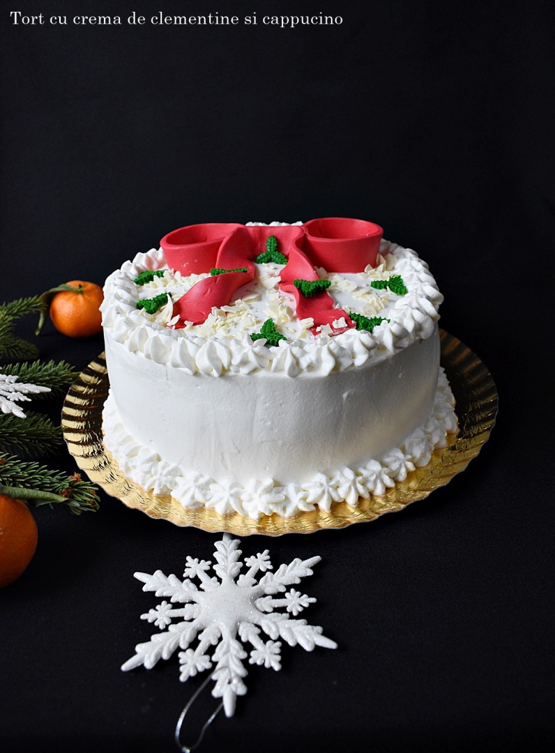 Tort cu crema de clementine si cappucino