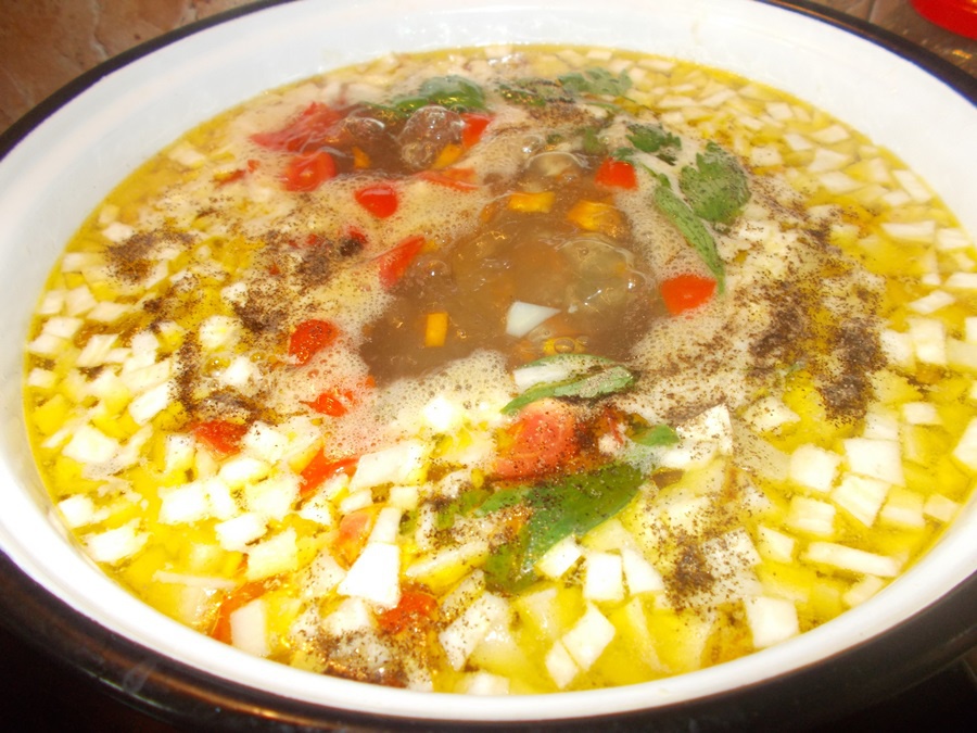 Ciorba taraneasca de porc cu varza murata