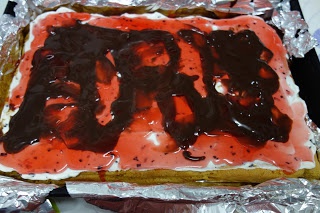 Prajitura Arlechin cu capsuni