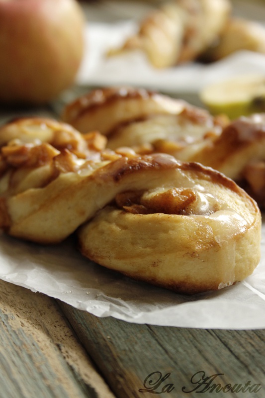 Spirale cu mere si stafide