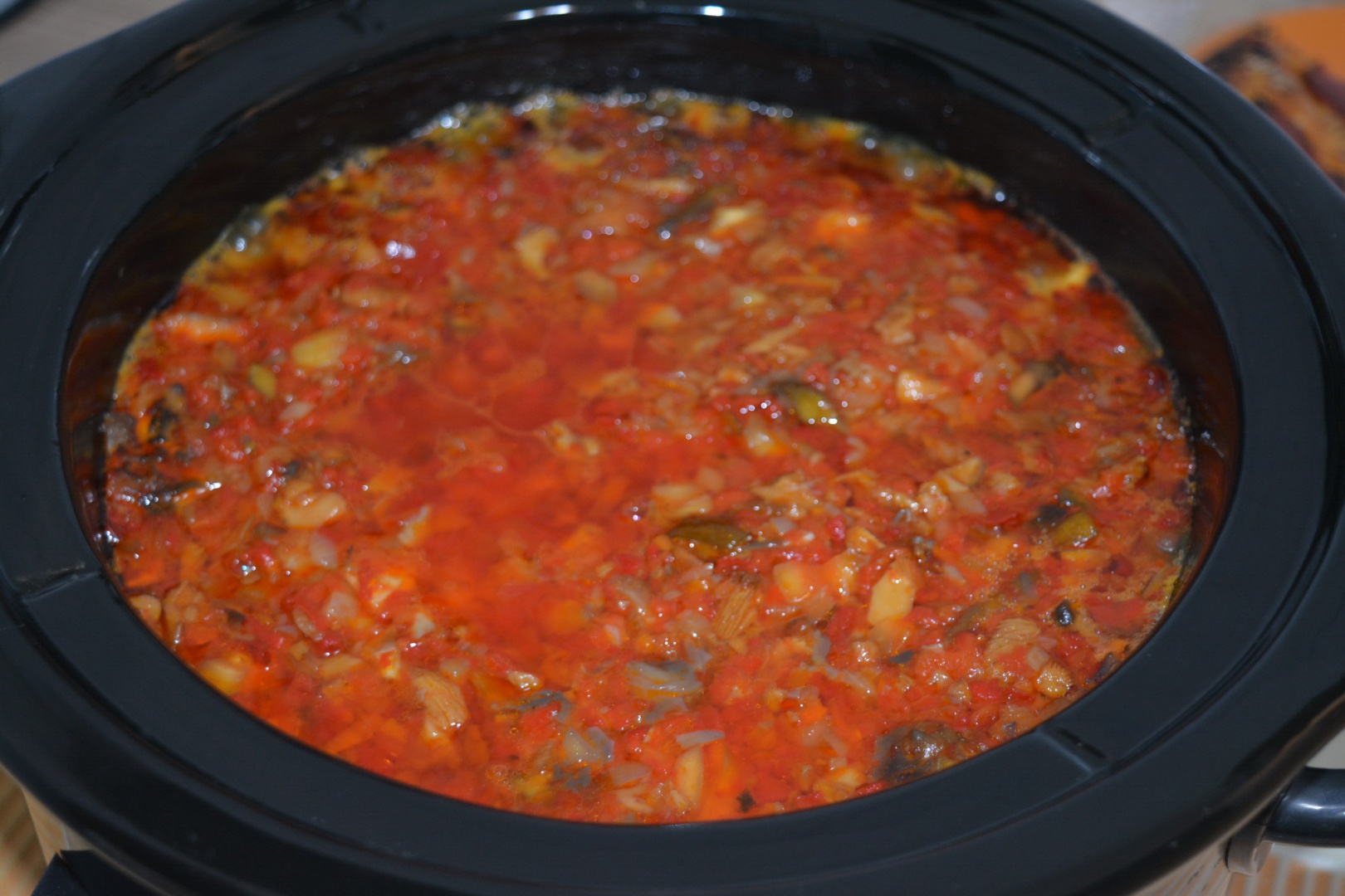 Zacusca cu ciuperci de padure la slow cooker Crock-Pot