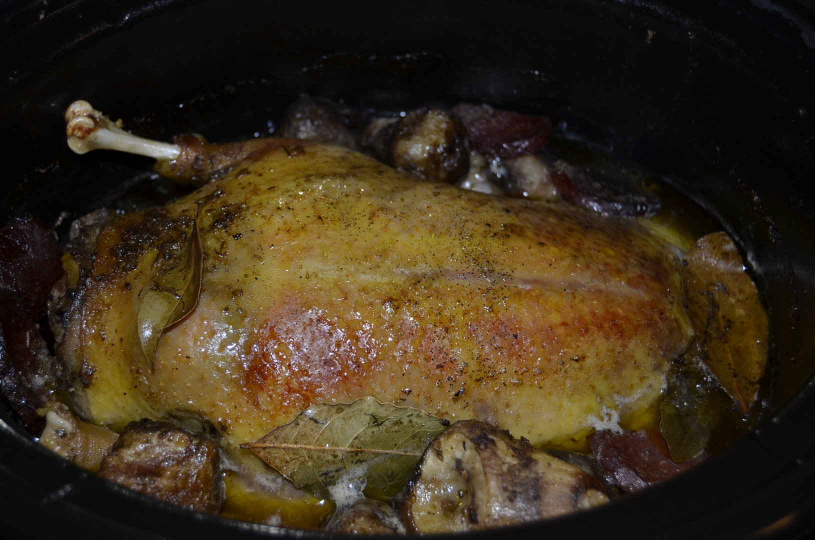 Rata picanta, umpluta cu napi la slow cooker Crock-Pot