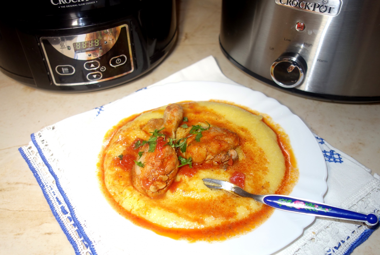 Ostropel de pui cu mamaliguta, gatite la slow cooker Crock-Pot