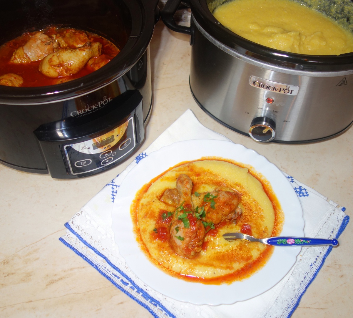 Ostropel de pui cu mamaliguta, gatite la slow cooker Crock-Pot