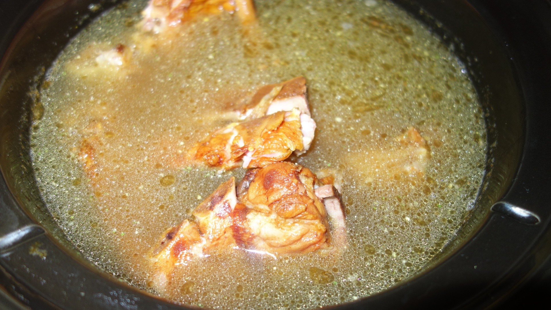 Ciorba ardeleneasca de oase afumate la slow cooker Crock-Pot Digital 4.7 l