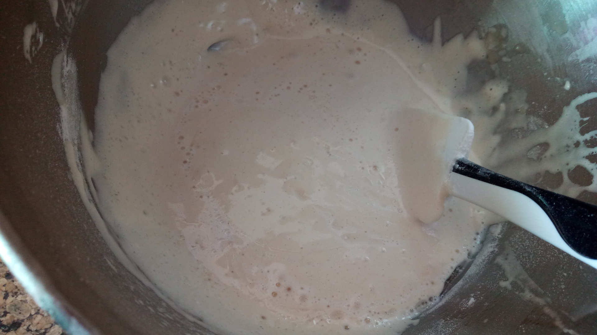 Rulada cu frisca, banane si kiwi