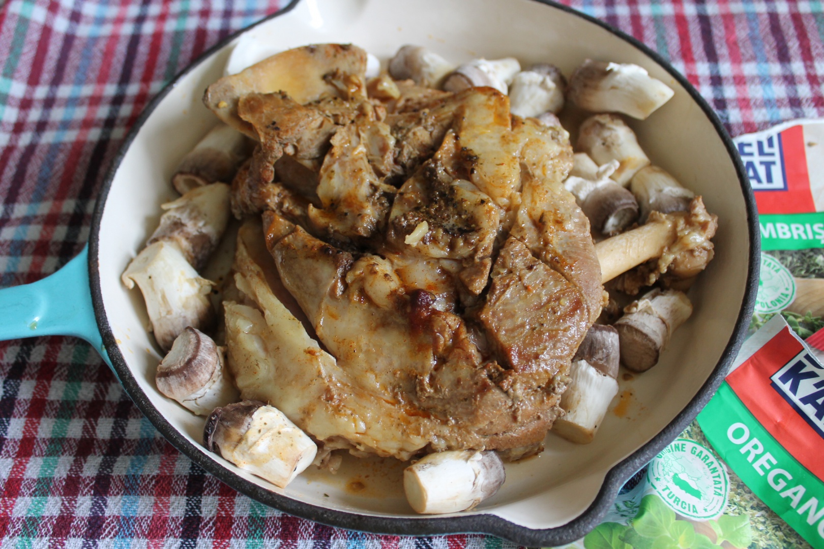 Pulpa de miel cu verdeturi