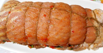 Rulada din fleica de porc, cu carne tocata