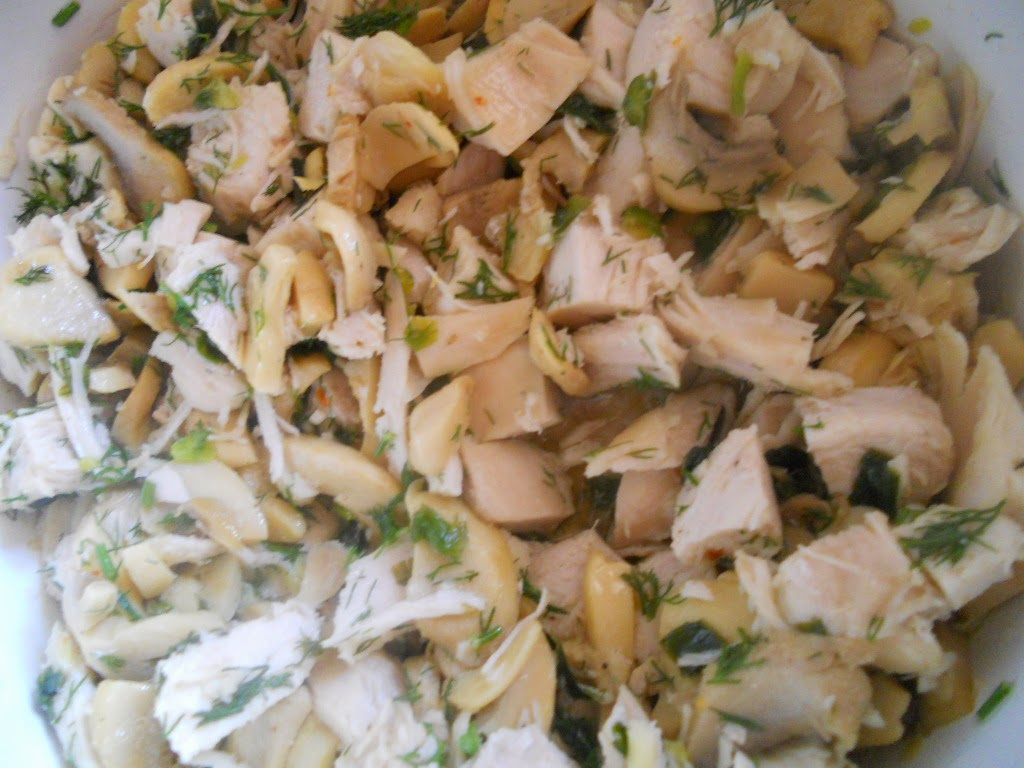 Chec aperitiv, cu piept de pui si ciuperci