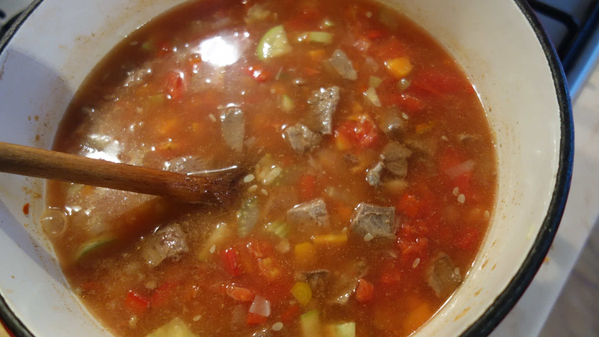 Ciorba de vara cu dovlecei si piept de rata