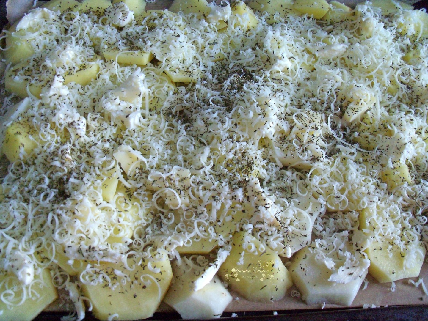 Fleica de porc la grill, cu sparanghel si cartofi copti