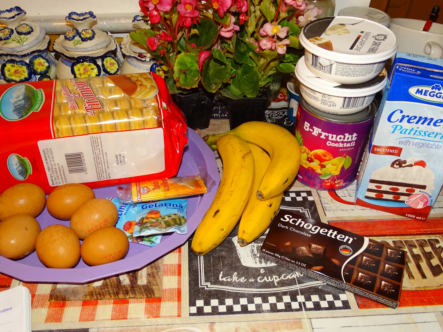 Tort racoros de vara- cocktail cu fructe