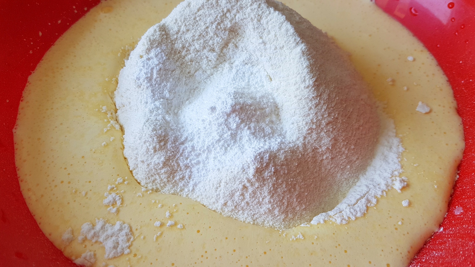 Prajitura turnata cu branza si visine