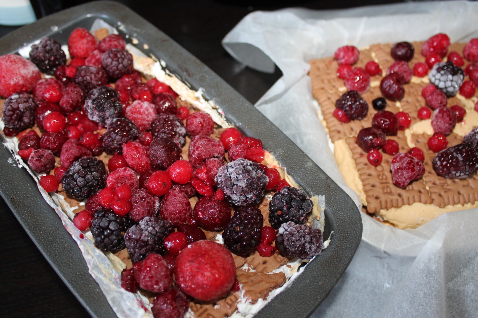 Tort Seherezada cu fructe de padure